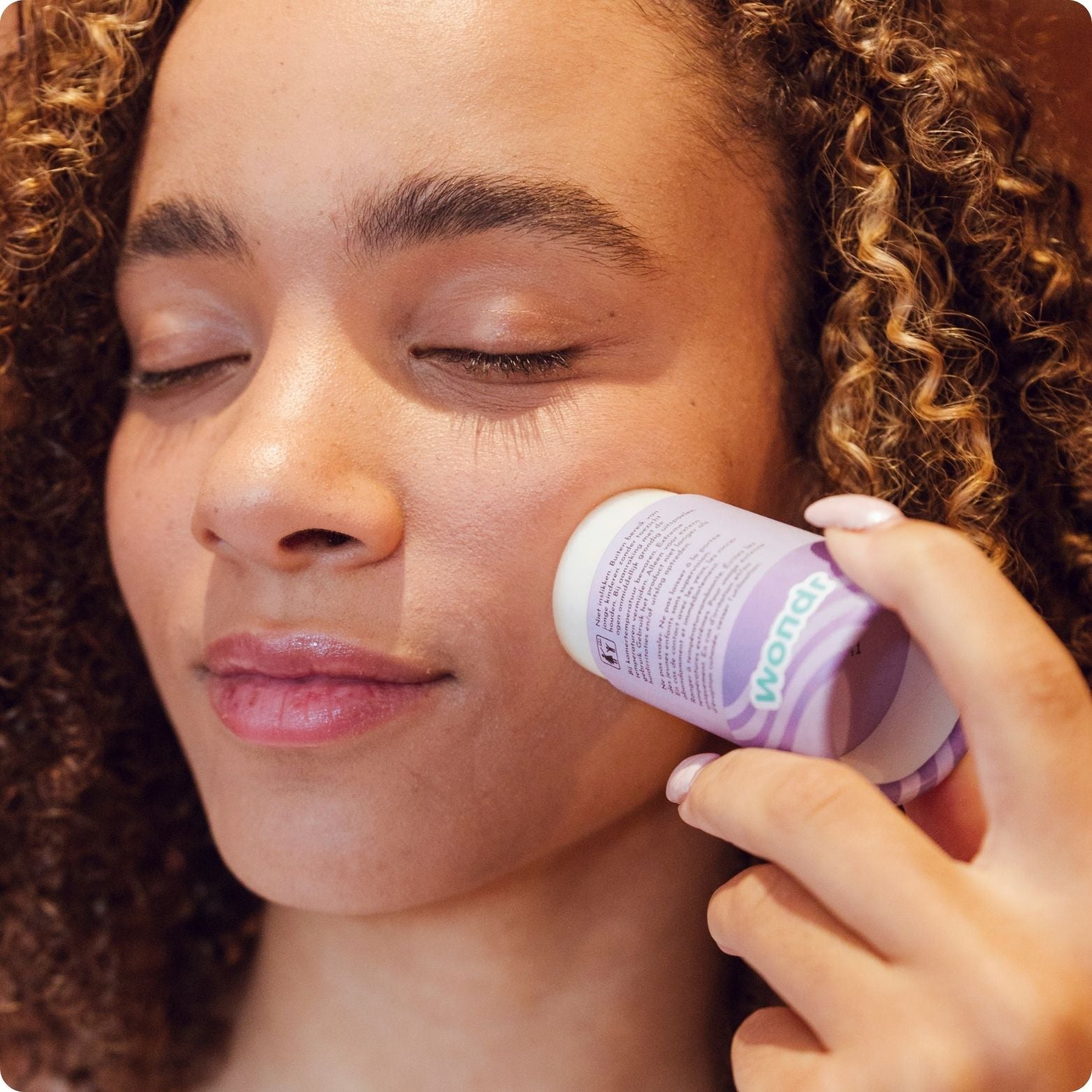 GLOW RETREAT FACE OIL STICK | Revitalizing Smoothing image 2