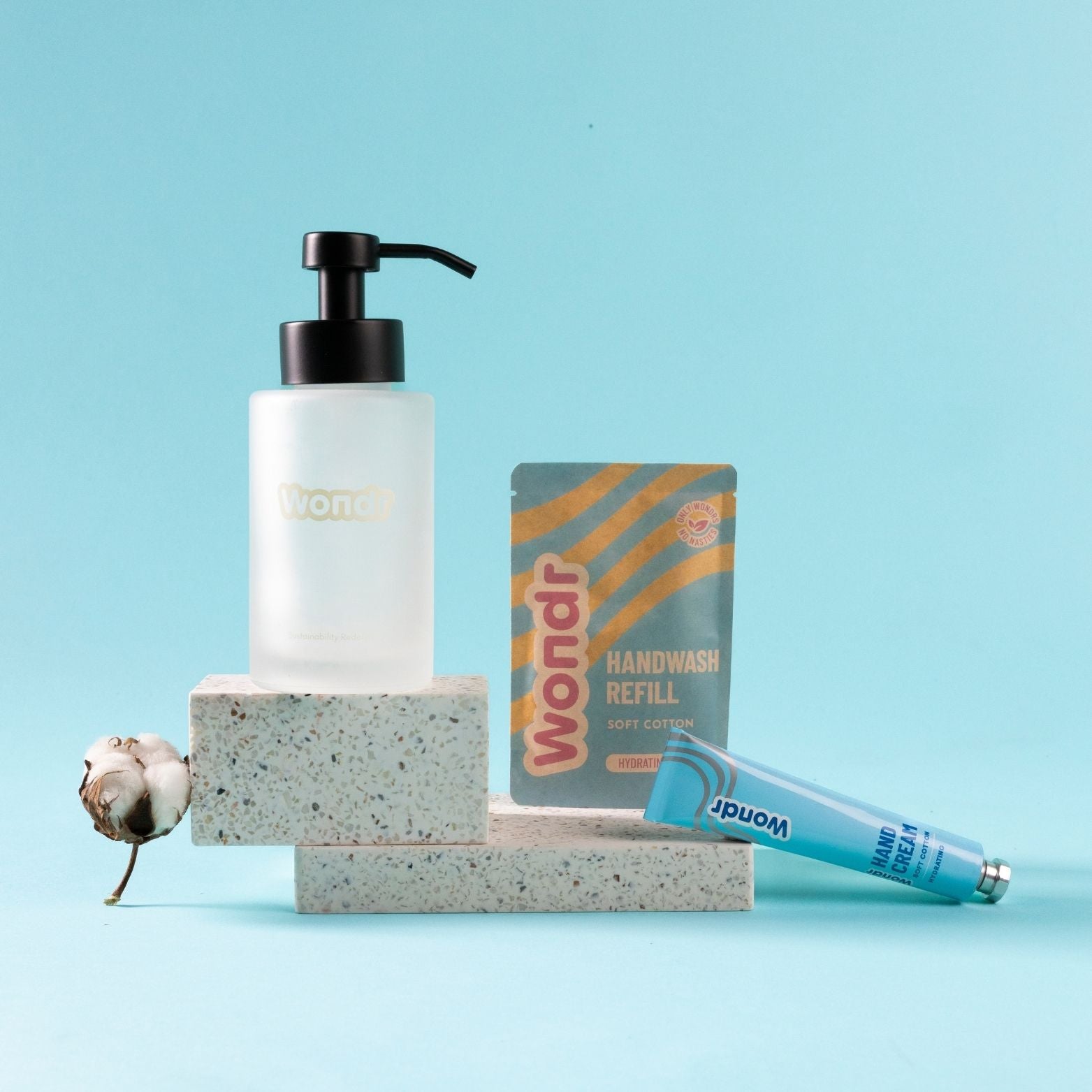 SOFT COTTON | Handsoap Bottle + Refill image 2