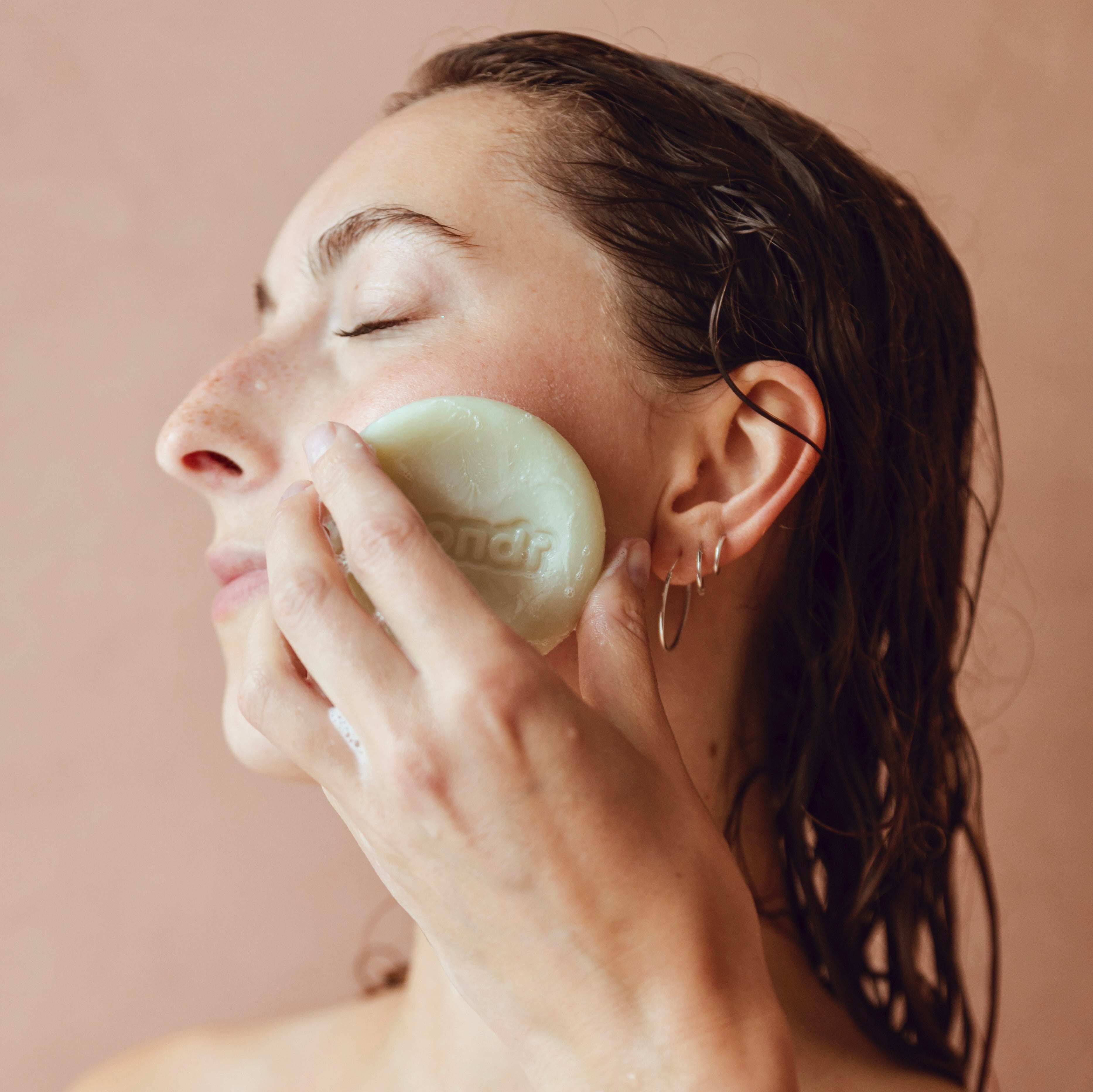 HEMP INFUSION | Facewash bar image 3