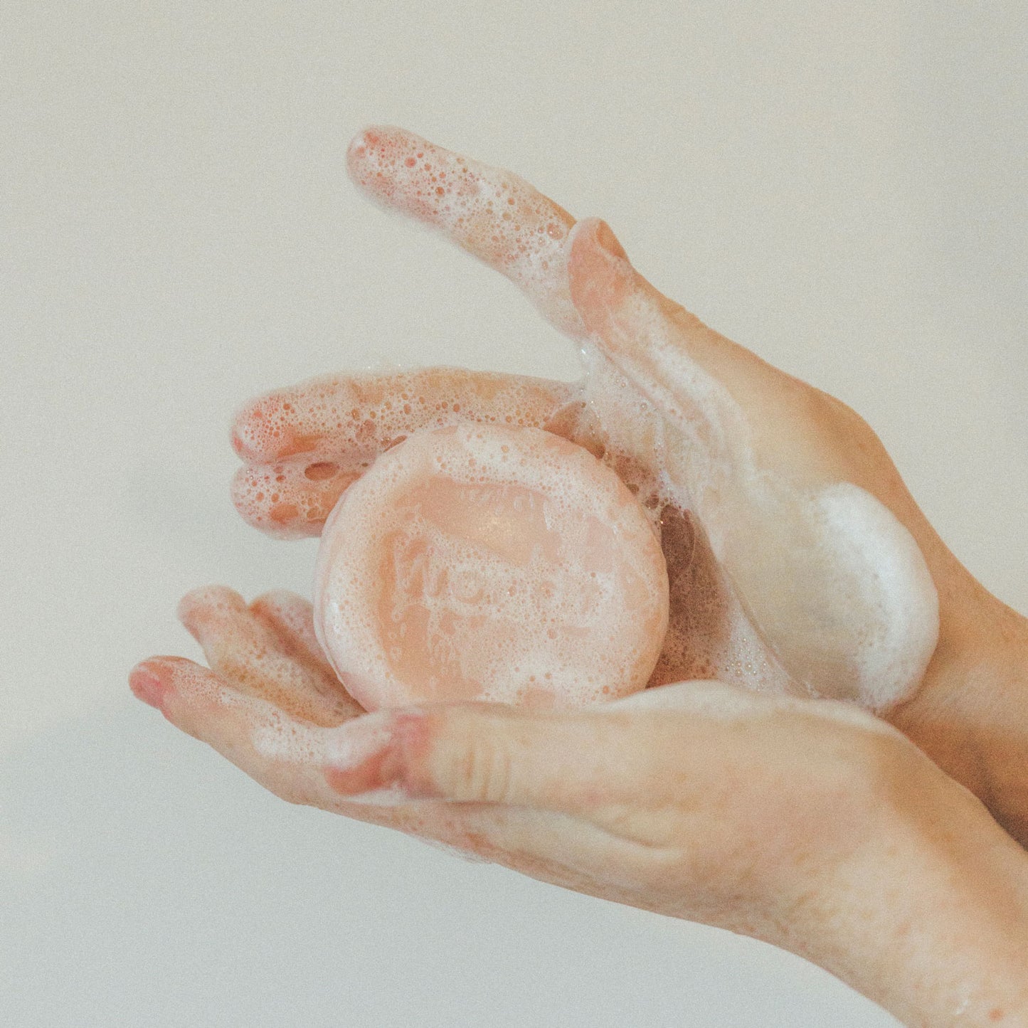 VITAMINE BOOST | Pain nettoyant visage