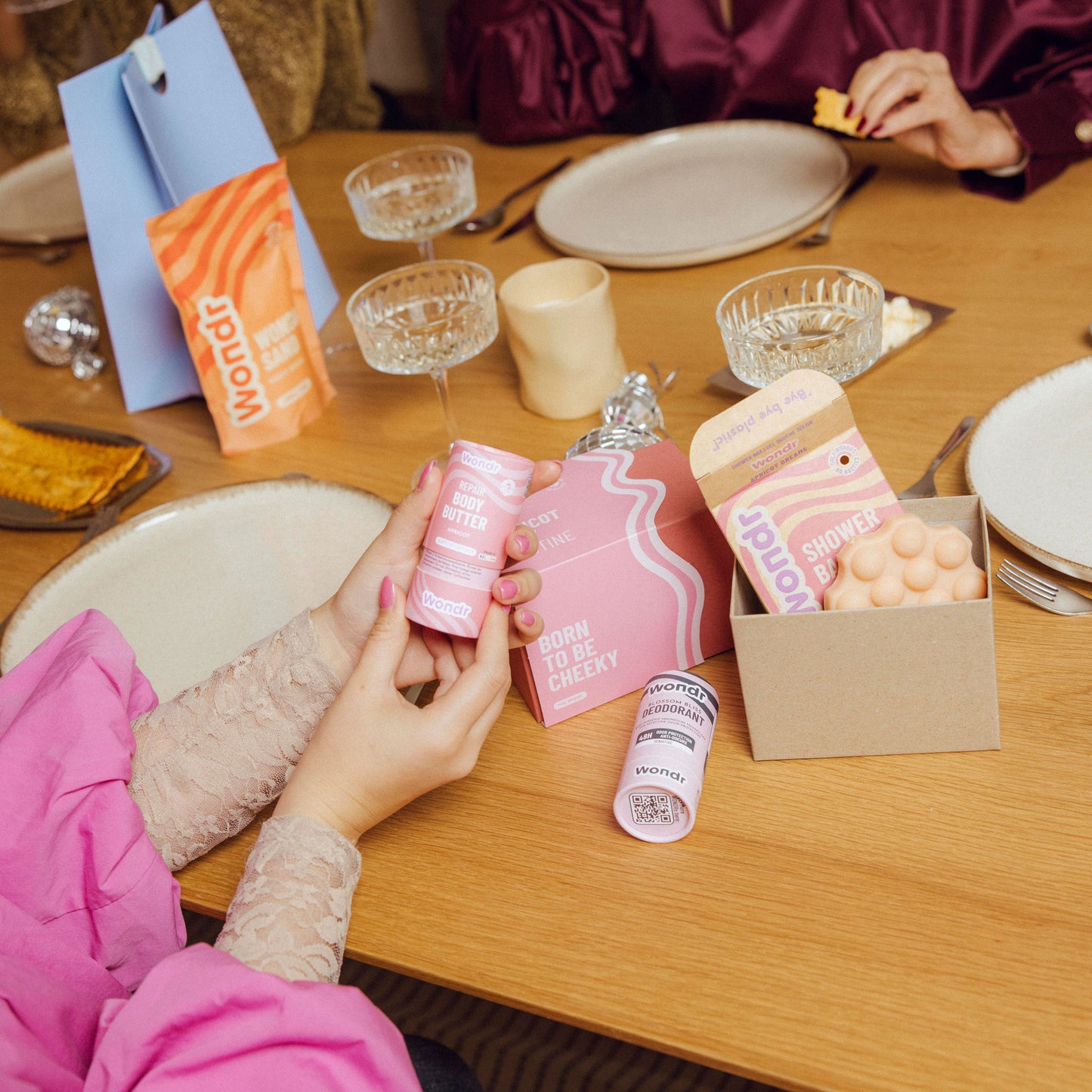 The Apricot Body Routine | Wondr Cadeau