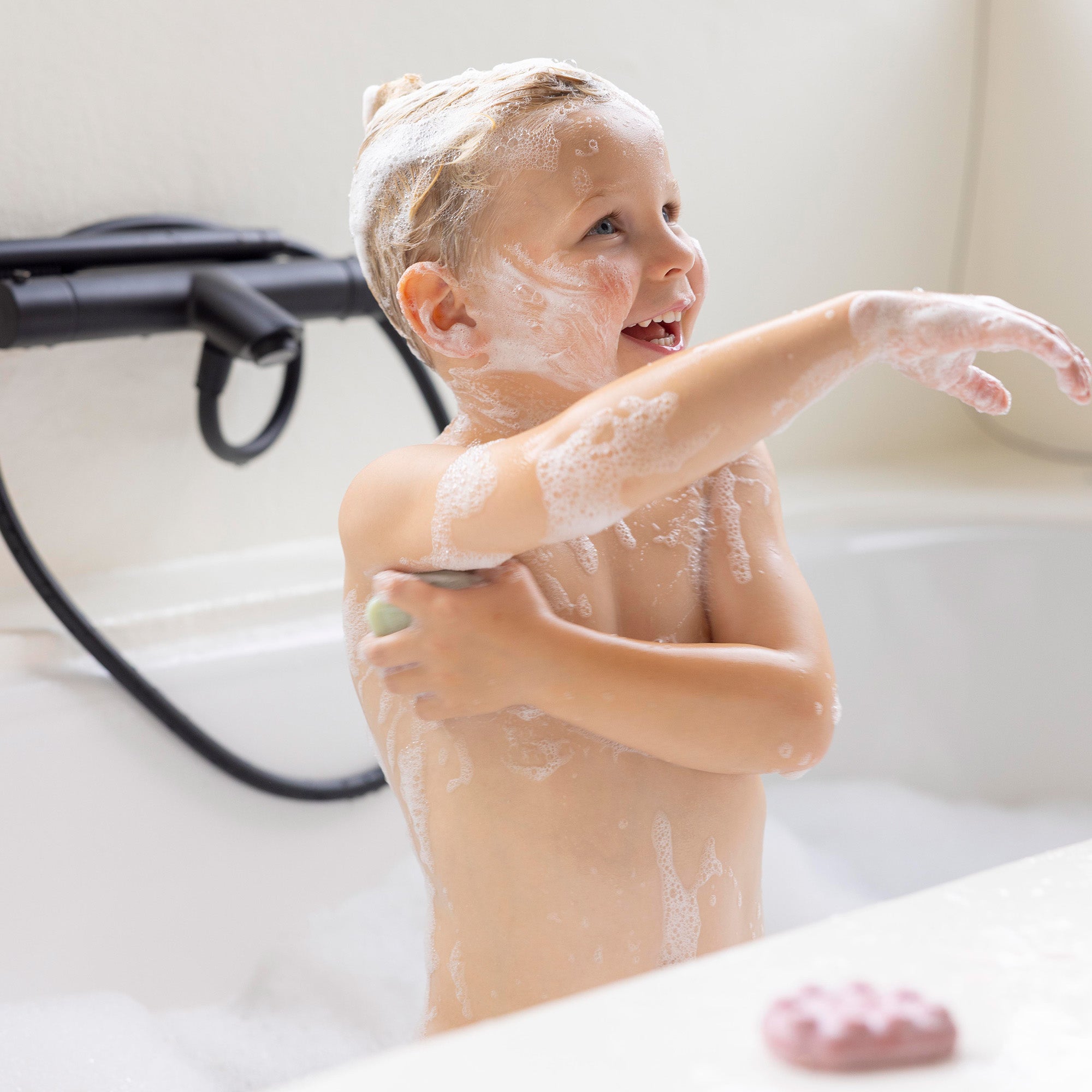 APPLE SPLASH | Kids Bar image 2