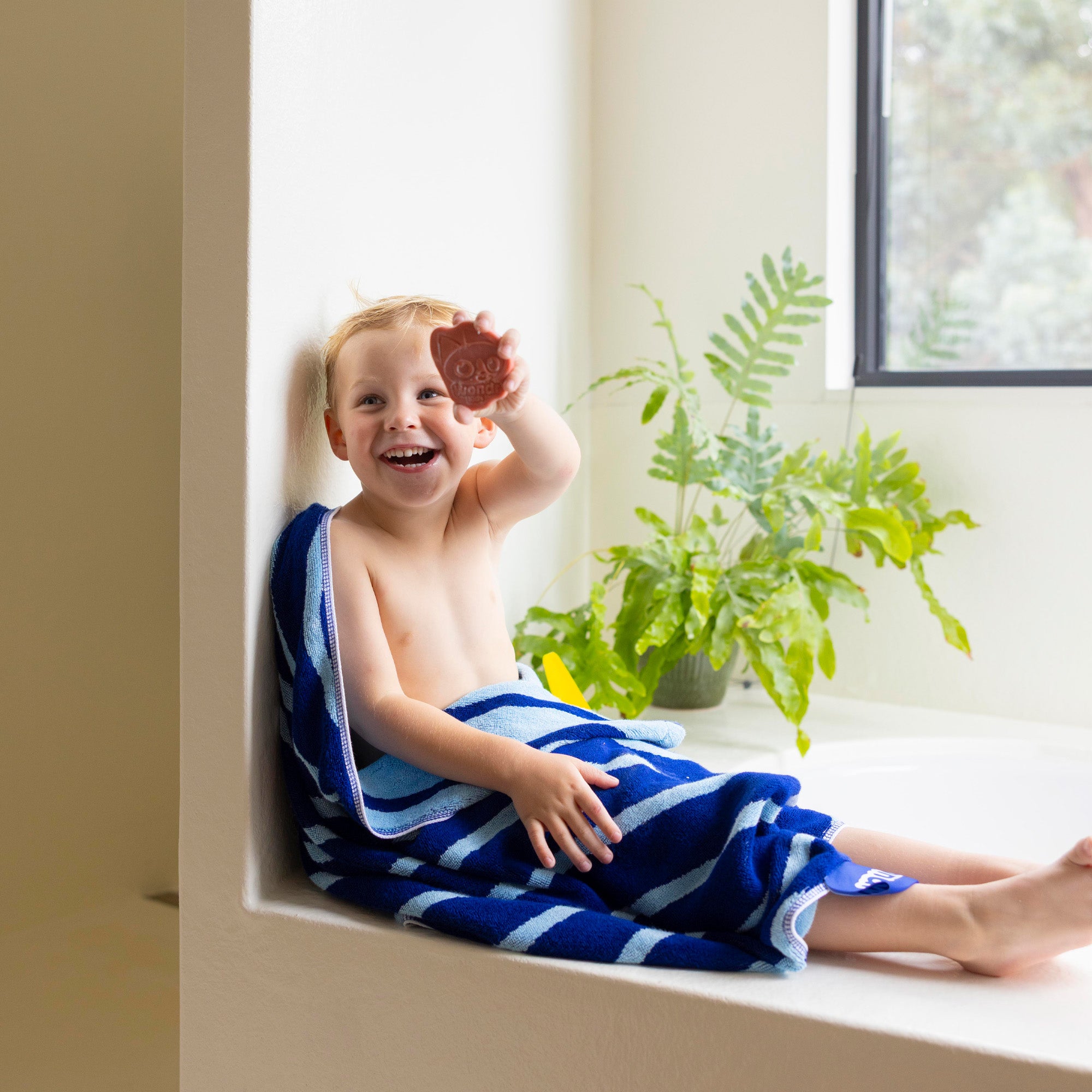 SWEET BERRIES | Kids Bar image 8