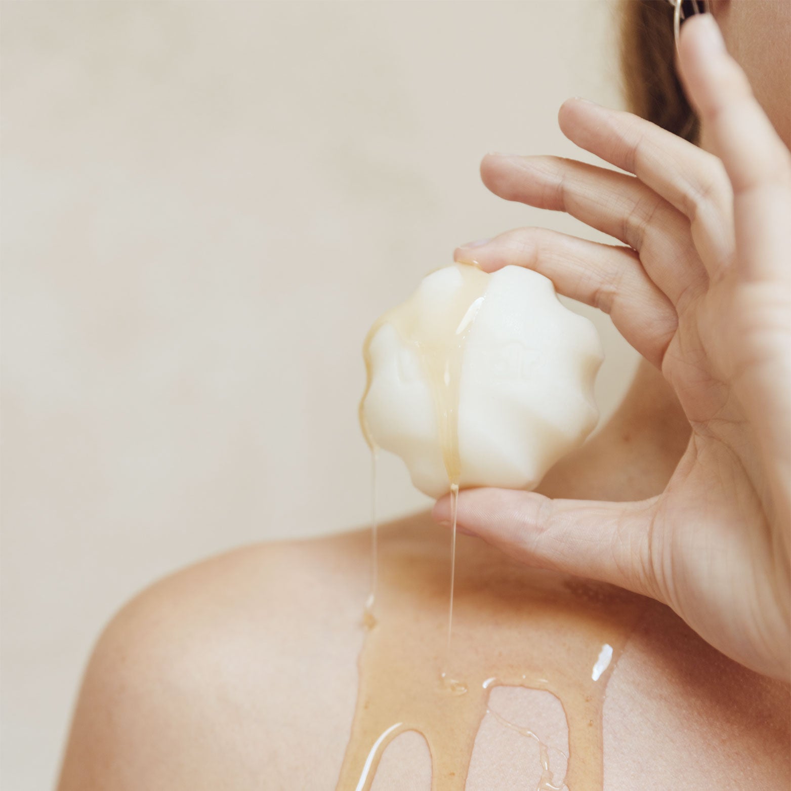 VEGAN HONEY | Conditioner Bar image 4